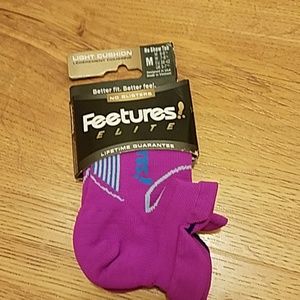 Feetures Elite no show no blister socks